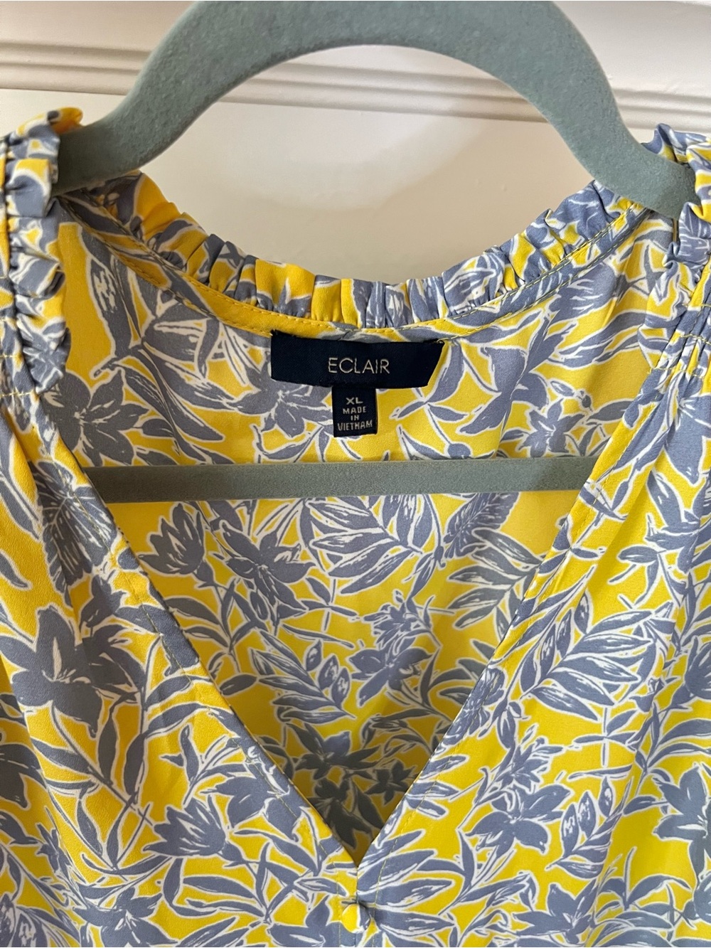 Eclair Yellow Ruched Cuff Blouse Top - Picture 2 of 5